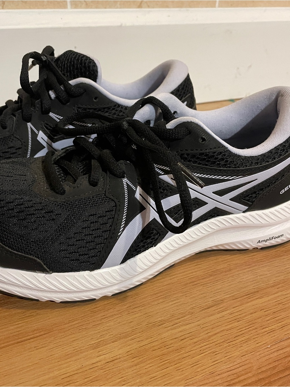 ASICS GEL-CONTEND
AmpliFoam Running Shoes - Picture 2 of 8